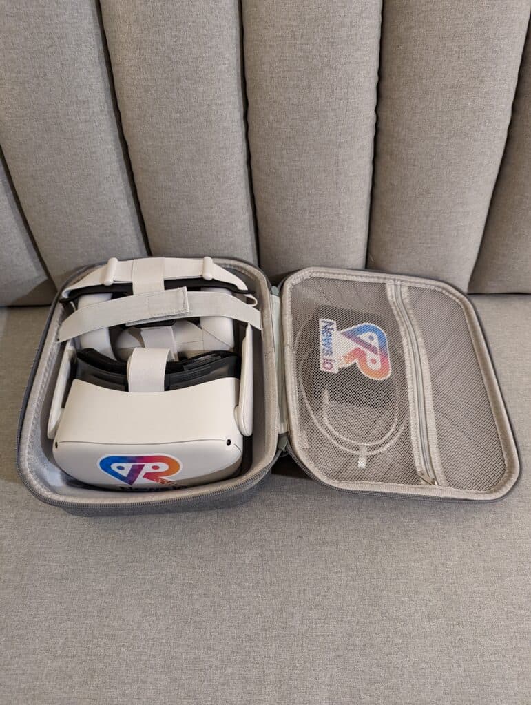 zybervr small grey carrying case for oculus quest 2 2